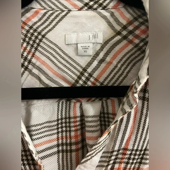 J Jill flannel top size XS - Picture 3 of 5